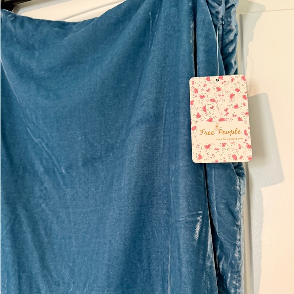 Free People Velvet/Lace Skirt - Picture 2 of 6